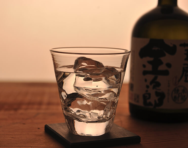 芋屋金次郎 芋焼酎（白麹）｜本格焼酎｜│芋屋金次郎