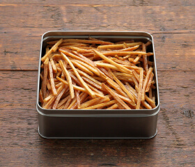 缶入り芋けんぴ